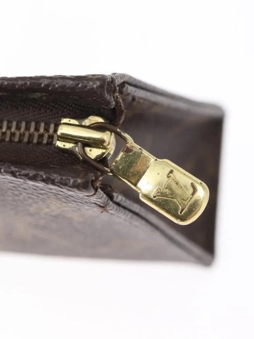 LOUIS VUITTON Monogram Poche Toilette 15 Pouch M47546 LV Auth 168185